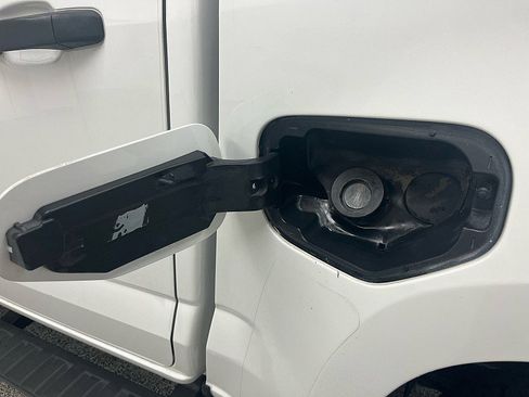 Used 2017 Chevrolet Colorado W/T w/ WT Convenience Package image 28