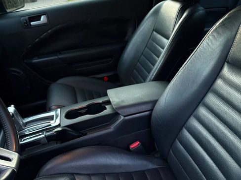Used 2007 Ford Mustang GT Premium RWD image 33