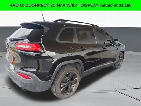 Used 2017 Jeep Cherokee High Altitude image 4