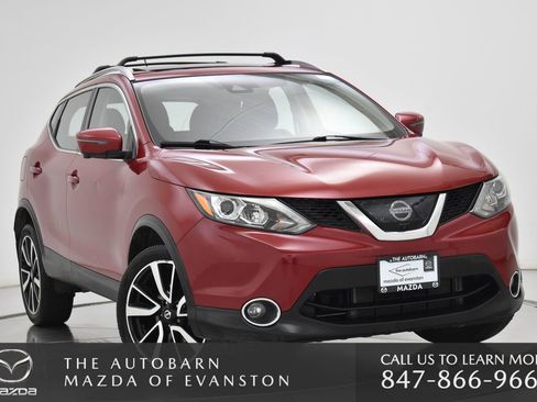 Used 2017 Nissan Rogue Sport SL w/ SL Premium Package image 1