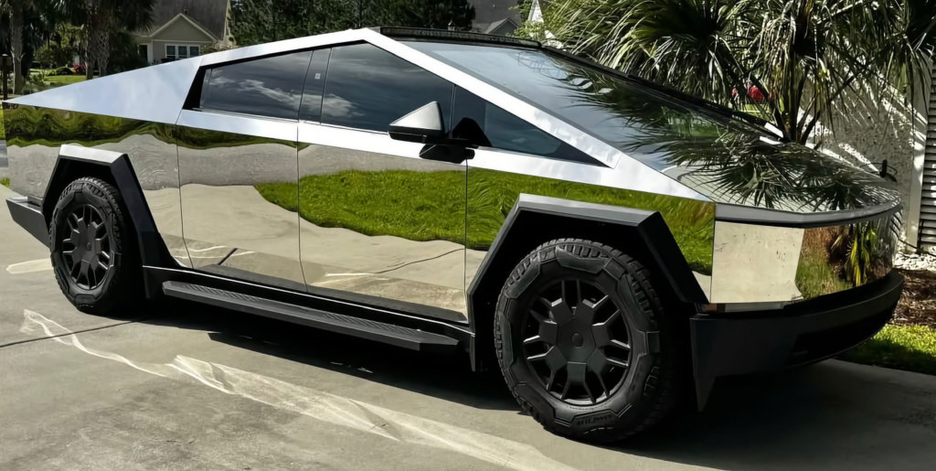 Used 2024 Tesla Cybertruck AWD Crew Cab image 1