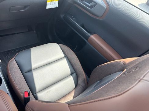 New 2025 Ford Bronco Sport Outer Banks w/ Outer Banks Tech Package+ image 10