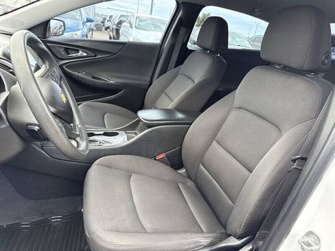 Used 2020 Chevrolet Malibu LS w/ LPO, Convenience Package 1 FWD image 17