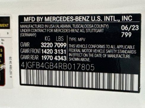 Certified 2024 Mercedes-Benz GLE 450e 4MATIC image 31