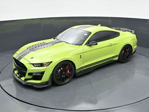 Used 2020 Ford Mustang Shelby GT500 w/ Technology Package RWD image 32