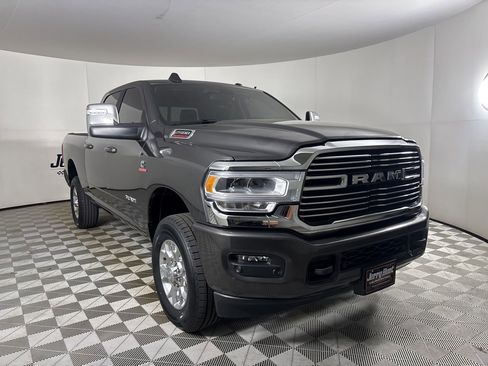 Used 2024 RAM 2500 Laramie image 3