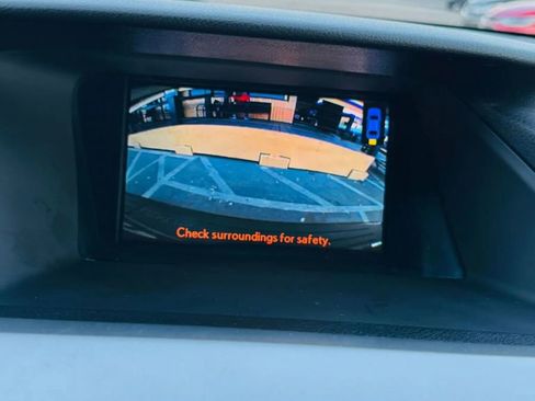 Used 2011 Lexus RX 450h AWD w/ Premium Pkg image 15