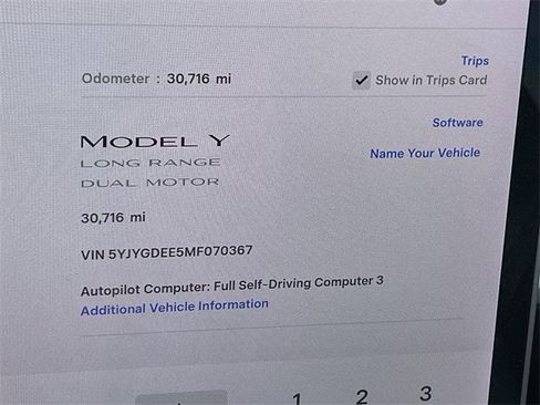 Used 2021 Tesla Model Y Long Range image 11