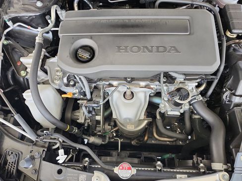 Used 2025 Honda Civic Sport image 21