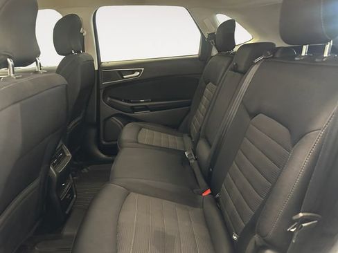 Used 2018 Ford Edge SEL w/ Cargo Accessory Package AWD/4WD image 13