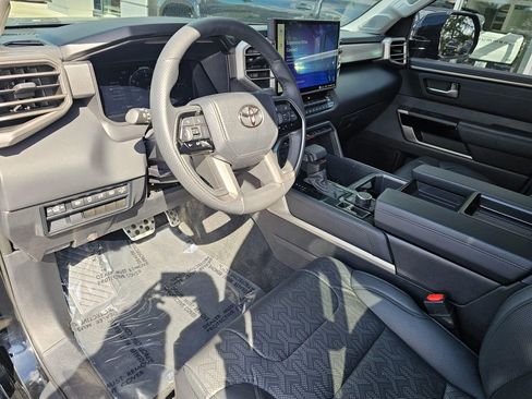 Used 2024 Toyota Tundra Limited w/ TRD Off-Road Package image 19