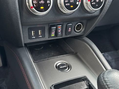 Used 2024 Mitsubishi Outlander Sport SE image 13