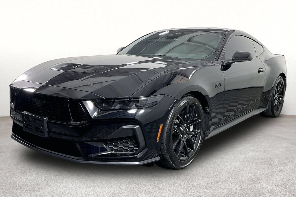Used 2025 Ford Mustang GT Premium RWD image 12