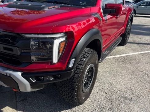 Used 2025 Ford F150 Raptor AWD/4WD image 4