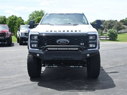 New 2026 Ford F250 Lariat w/ Black Appearance Package AWD/4WD image 11