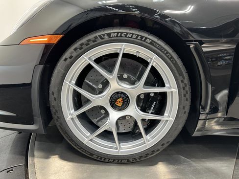 Certified 2024 Porsche 911 GT3 RS image 15