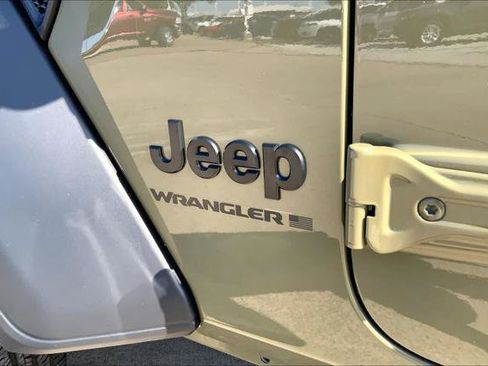 Certified 2026 Jeep Wrangler Sport AWD/4WD image 24
