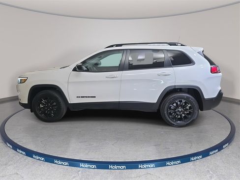 Used 2023 Jeep Cherokee Altitude Lux image 9