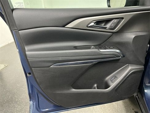 Certified 2025 Chevrolet Traverse LT image 22