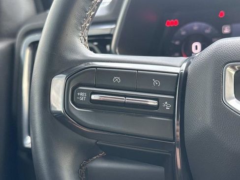 Used 2024 GMC Canyon AT4 w/ Canyon Safety Plus Package image 23