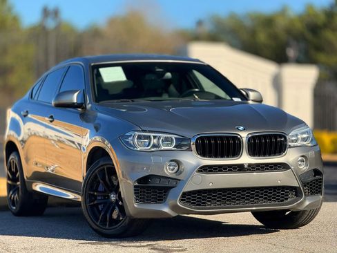 Used 2017 BMW X6 M image 4