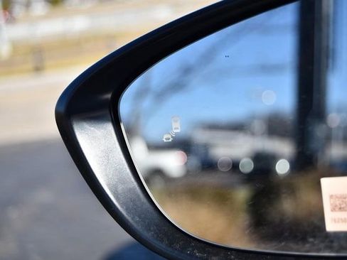 New 2025 Honda Accord SE image 9