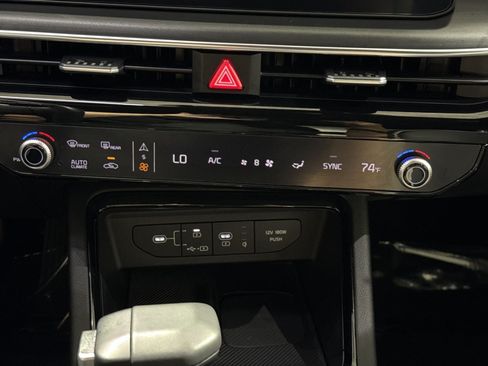Used 2025 Kia K5 GT-Line w/ GT-Line Premium Package FWD image 22
