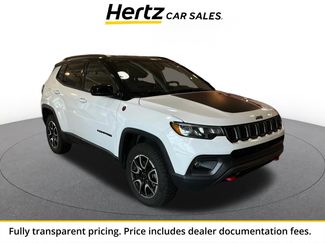 Used 2025 Jeep Compass Trailhawk AWD/4WD video 1