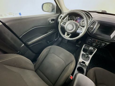 Used 2020 Jeep Compass Sport FWD image 10