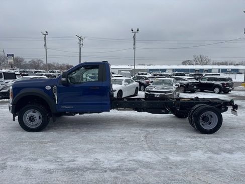 Used 2026 Ford F550 4x4 Regular Cab Super Duty image 2
