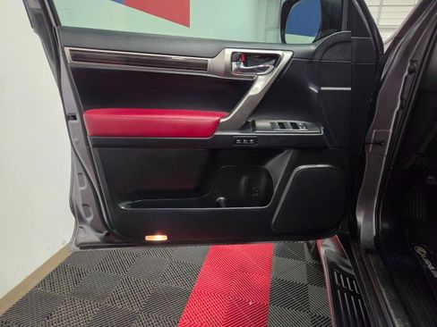 Used 2022 Lexus GX 460 Luxury image 29