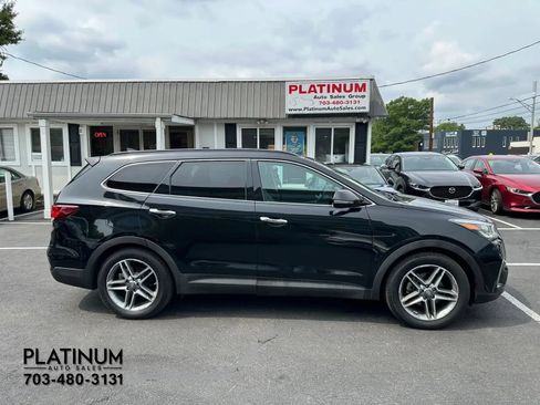 Used 2017 Hyundai Santa Fe AWD w/ SE Ultimate Tech Package 03 image 2
