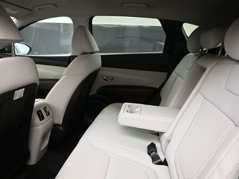 New 2026 Hyundai Tucson SEL image 18