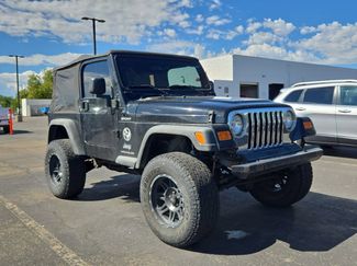 Used 2004 Jeep Wrangler 4WD w/ Dual Top Group video 2