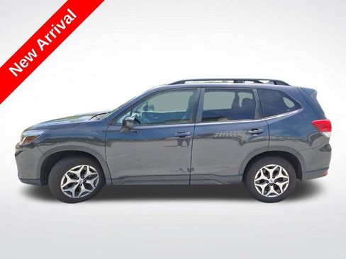 Used 2019 Subaru Forester Premium AWD/4WD image 1