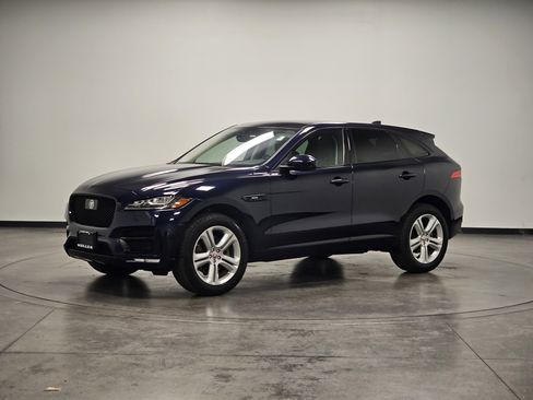 Used 2020 Jaguar F-PACE R-Sport image 4