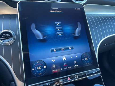 Used 2023 Mercedes-Benz GLC 300 4MATIC image 13