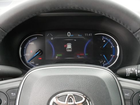 Used 2024 Toyota RAV4 XLE w/ Convenience Package AWD/4WD image 21