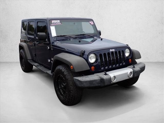 Used 2013 Jeep Wrangler Unlimited Sahara w/ Connectivity Group AWD/4WD image 6