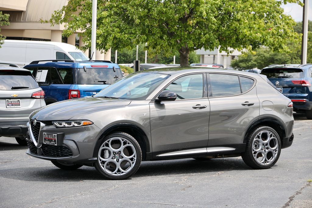 Used 2024 Alfa Romeo Tonale Ti AWD/4WD image 22