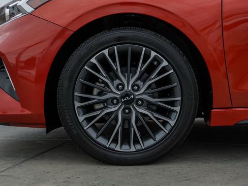 Used 2024 Kia Forte GT-Line w/ GT-Line Premium Package image 13