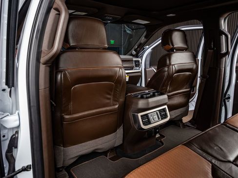 Used 2024 Ford F250 King Ranch w/ Chrome Package image 33