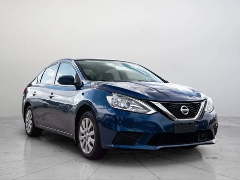 Used 2019 Nissan Sentra S FWD image 4