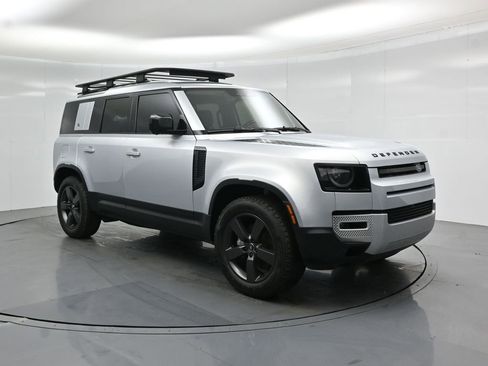 Used 2024 Land Rover Defender 110 S AWD/4WD image 24