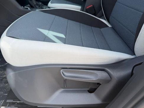 New 2026 Volkswagen Taos S FWD image 11