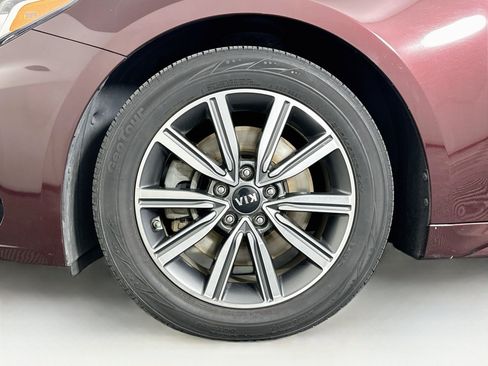 Used 2019 Kia Optima EX FWD image 11