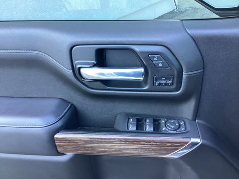 Used 2021 Chevrolet Silverado 1500 High Country w/ Safety Package II image 30