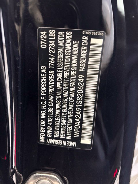 Used 2025 Porsche 911 Carrera RWD image 23