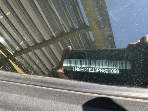 Used 2023 Nissan Frontier Pro-X w/ Technology Package image 45