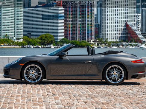 Used 2018 Porsche 911 Carrera image 13